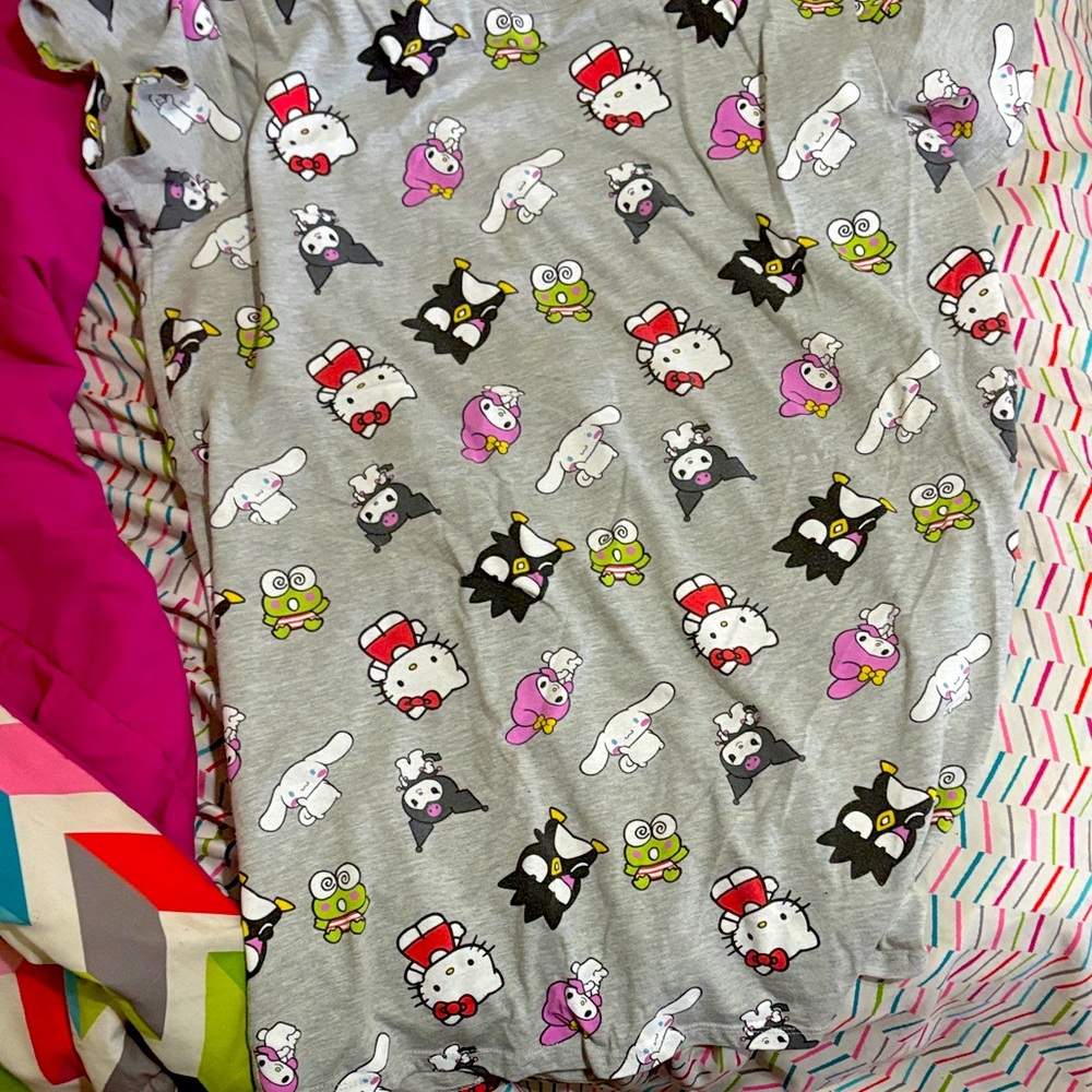 Gray Hello Kitty Cartoon T-Shirt